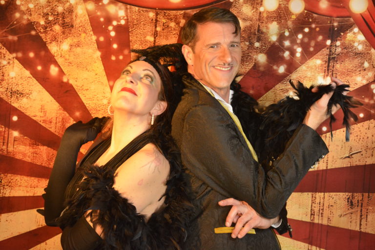 Sunday Burlesk