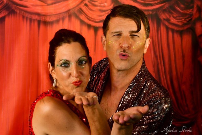 Sunday Burlesk