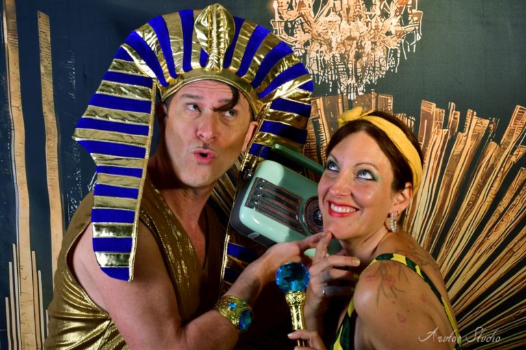 Sunday Burlesk
